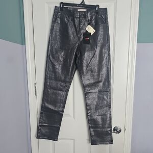 Levi's Metallic Black Straight Fit